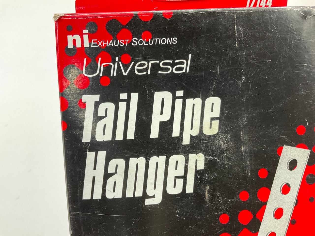 Nickson 17144 Universal Tailpipe Hanger 6 Hole 360 Swivel 1-1/2'' To 2-1/2''