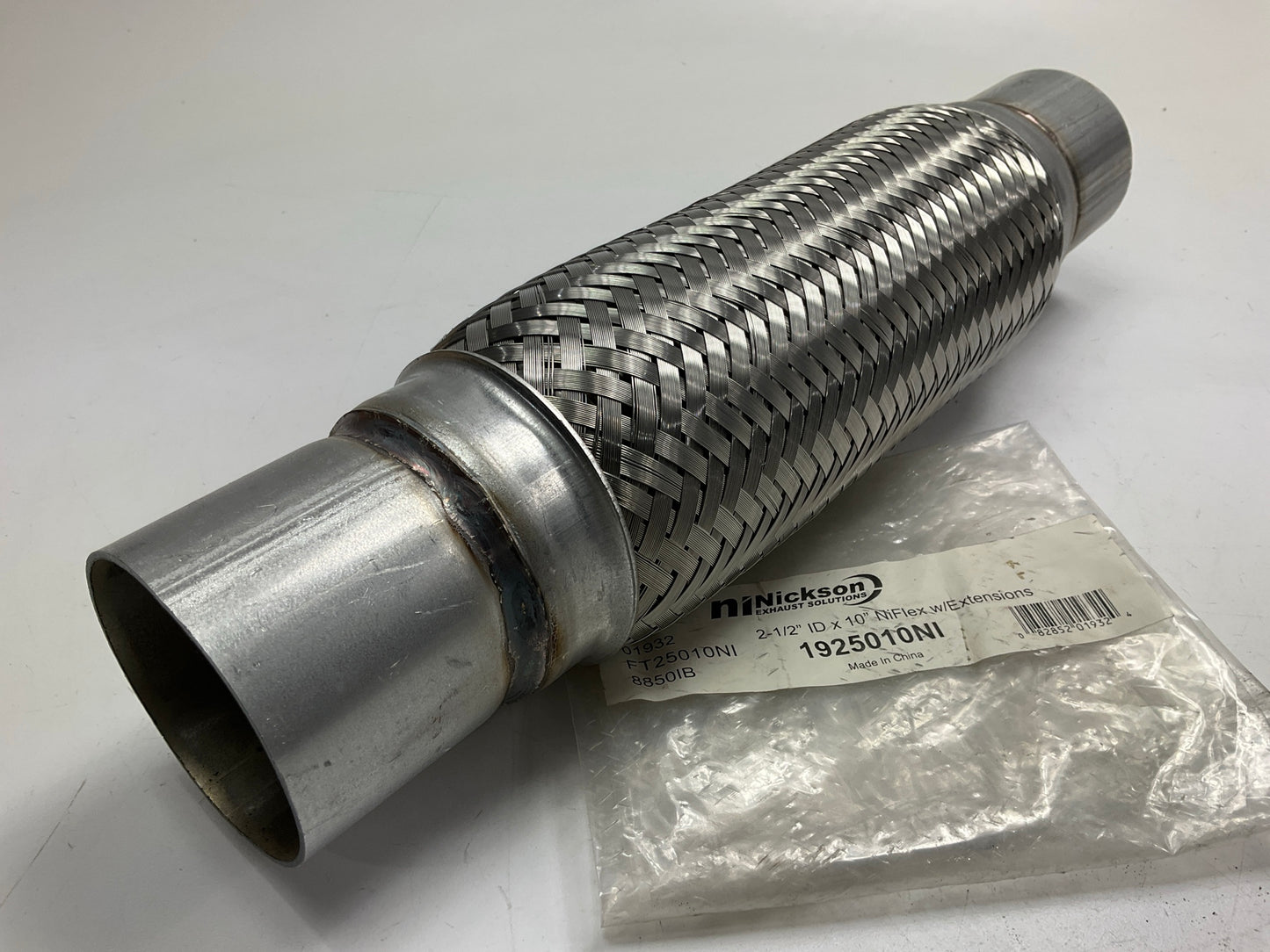 Nickson 2-1/2''x10'' Universal Stainless Steel Exhaust Flex Tube Connector (2.5'')