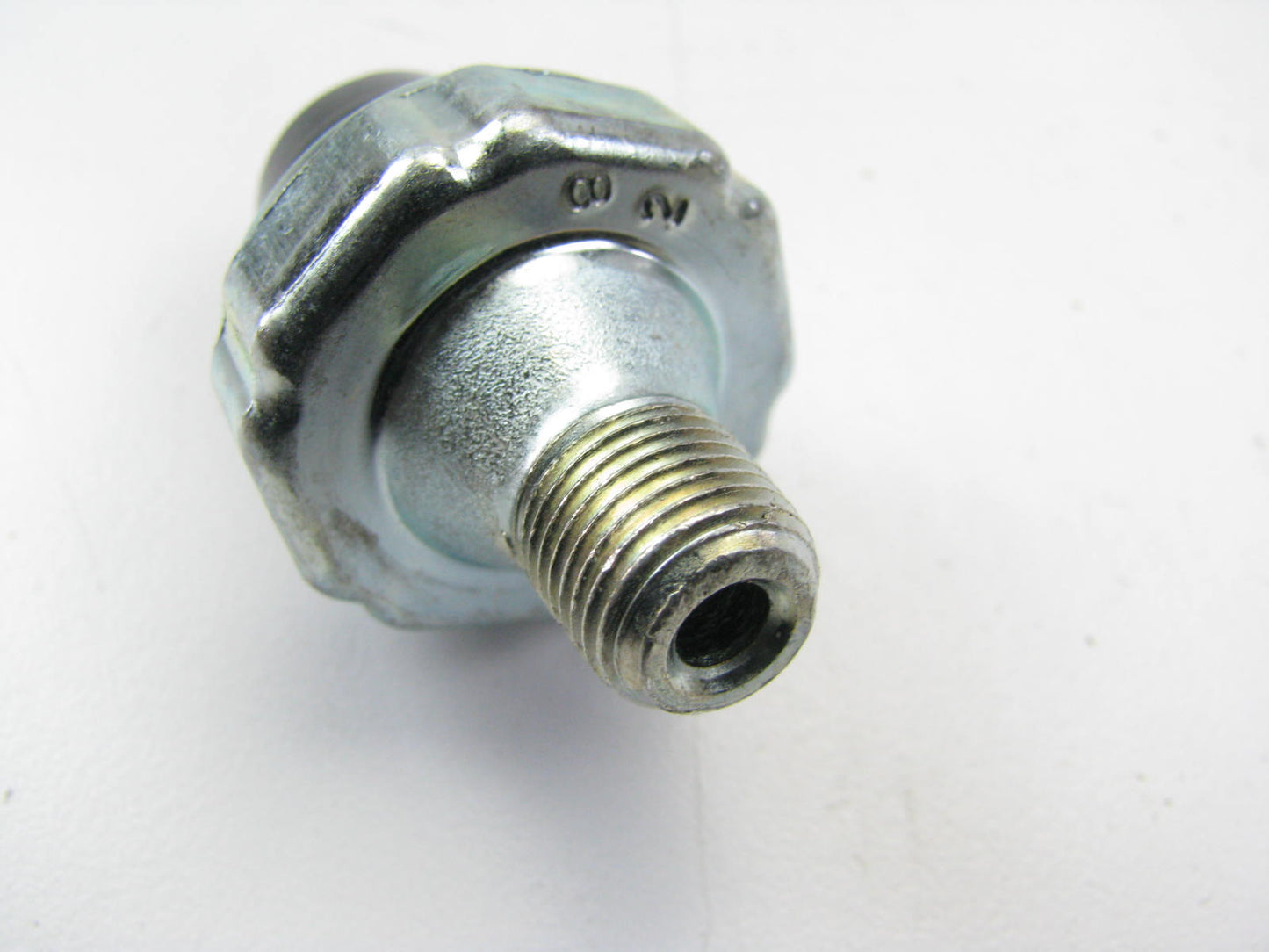 Niehoff AL-133Y Engine Oil Pressure Sender Switch