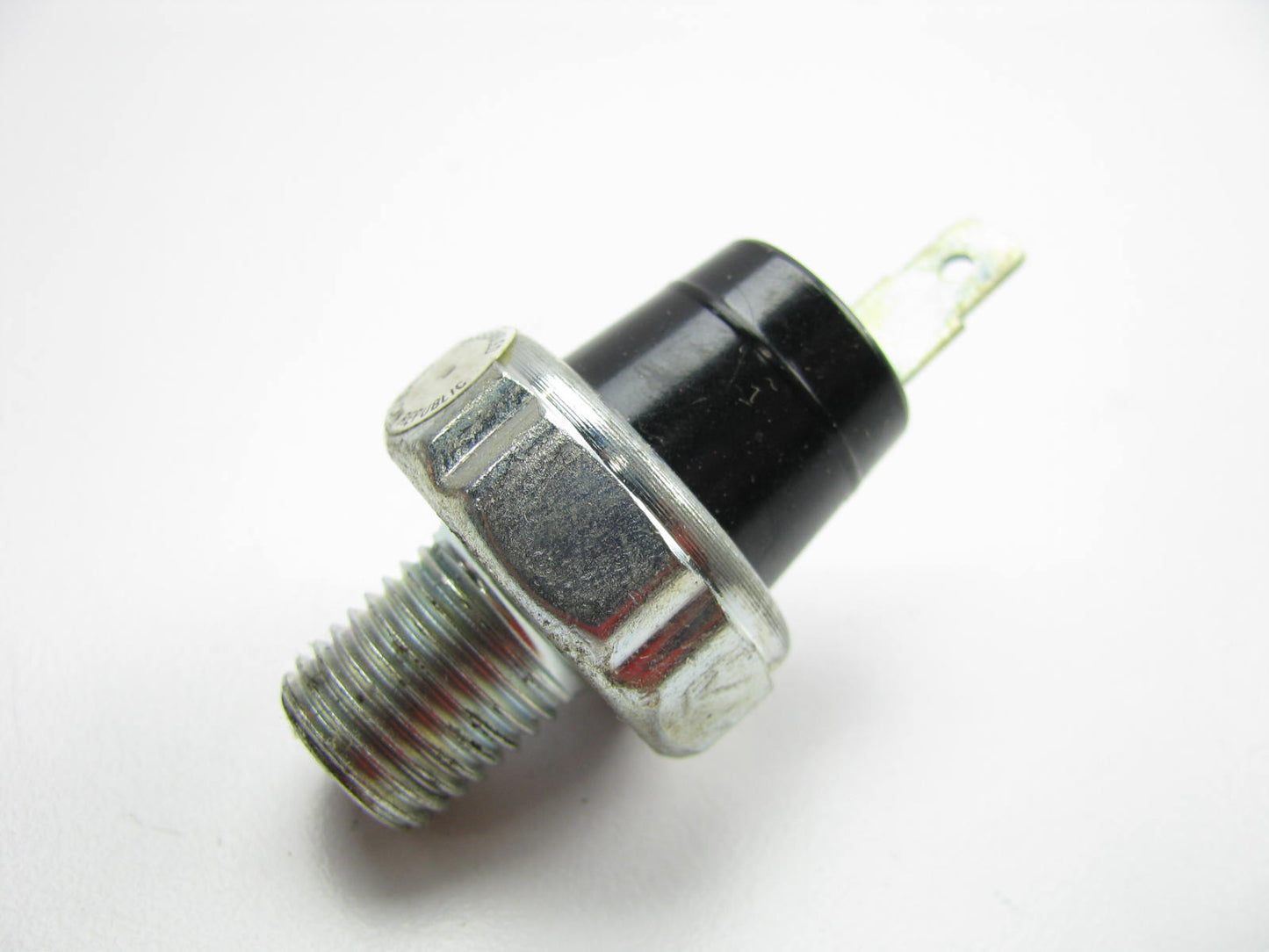 Niehoff AL133B Engine Oil Pressure Sender Switch
