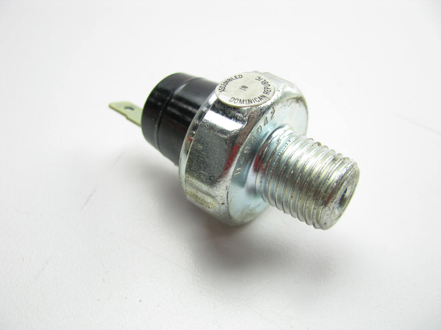 Niehoff AL133B Engine Oil Pressure Sender Switch