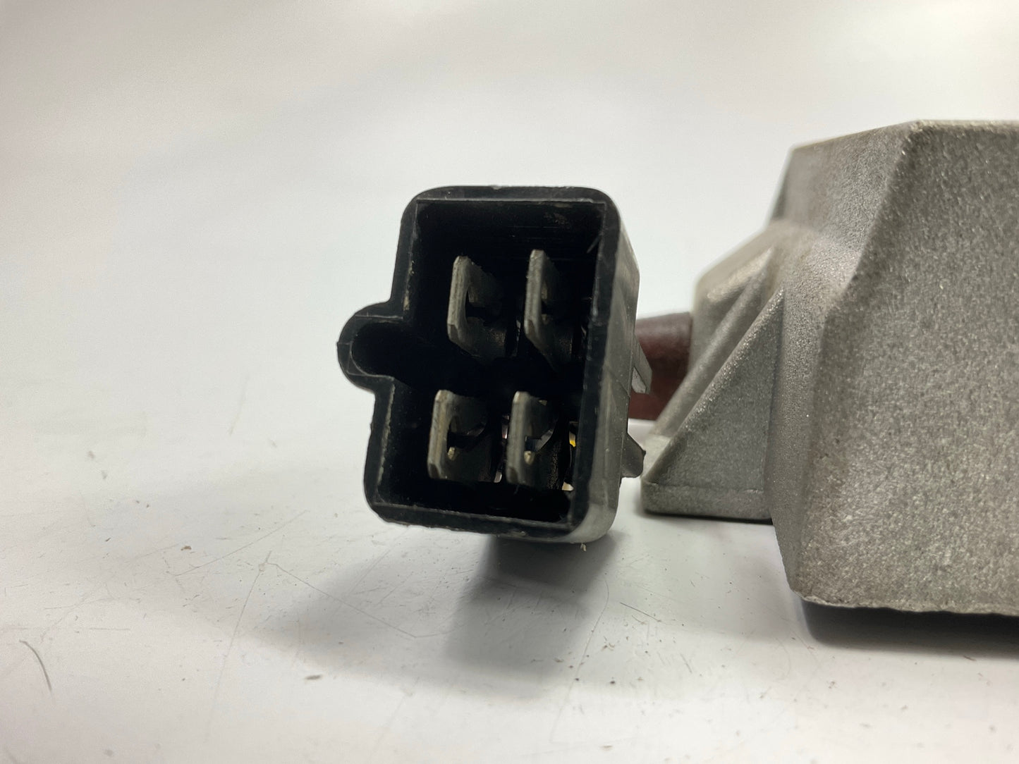 Vintage Niehoff AL165B Voltage Regulator