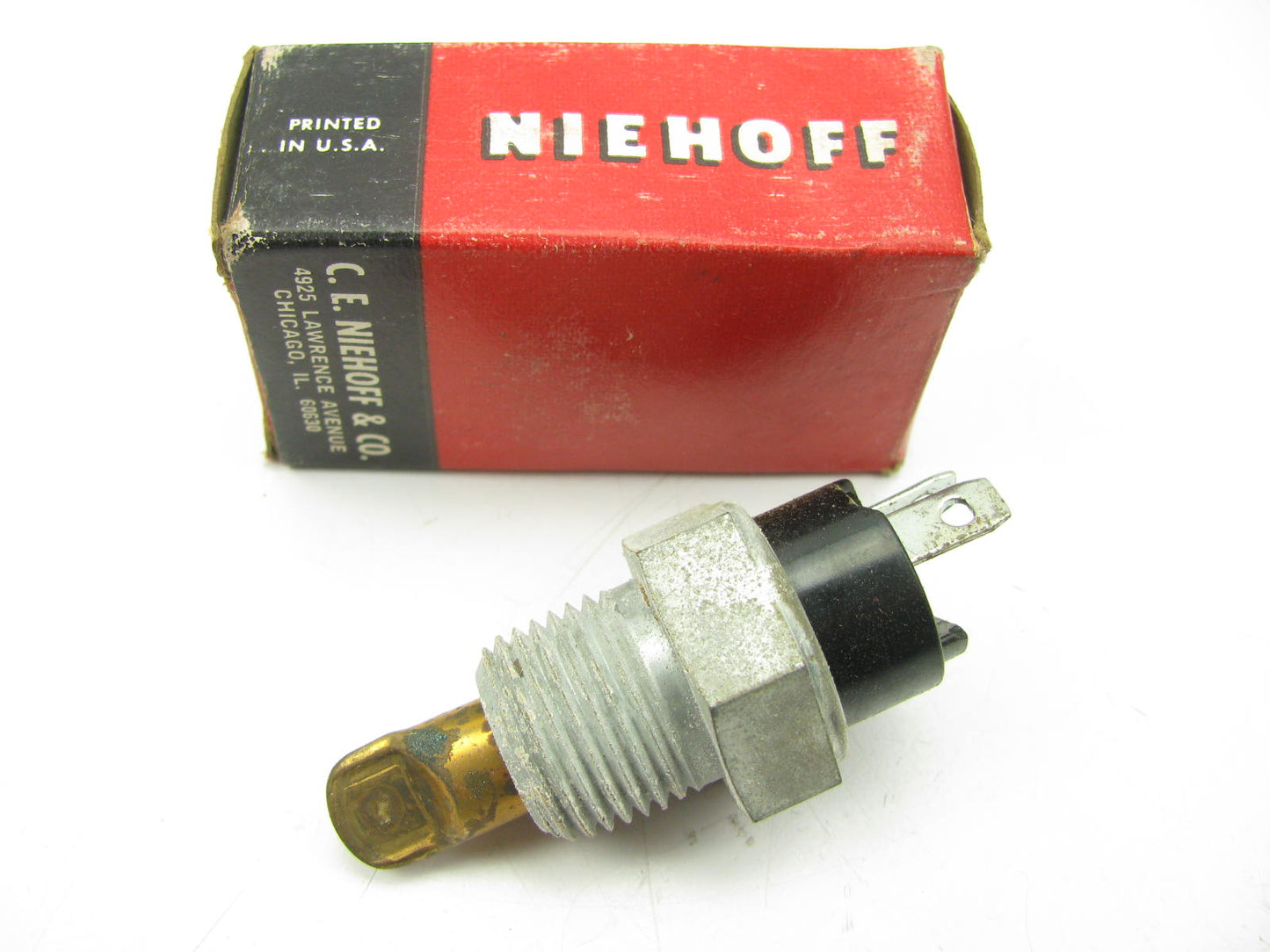 Niehoff DR-134F Engine Coolant Temperature Sender Switch Sensor