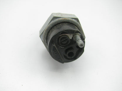 Niehoff DR134Y Water Temperature Sender Switch - 1962-1967 Chevy II, Chevelle