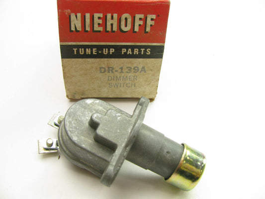 Niehoff DR-139A Headlight Dimmer Switch 75 IH 150 200 Travelall 75-80 Scout II