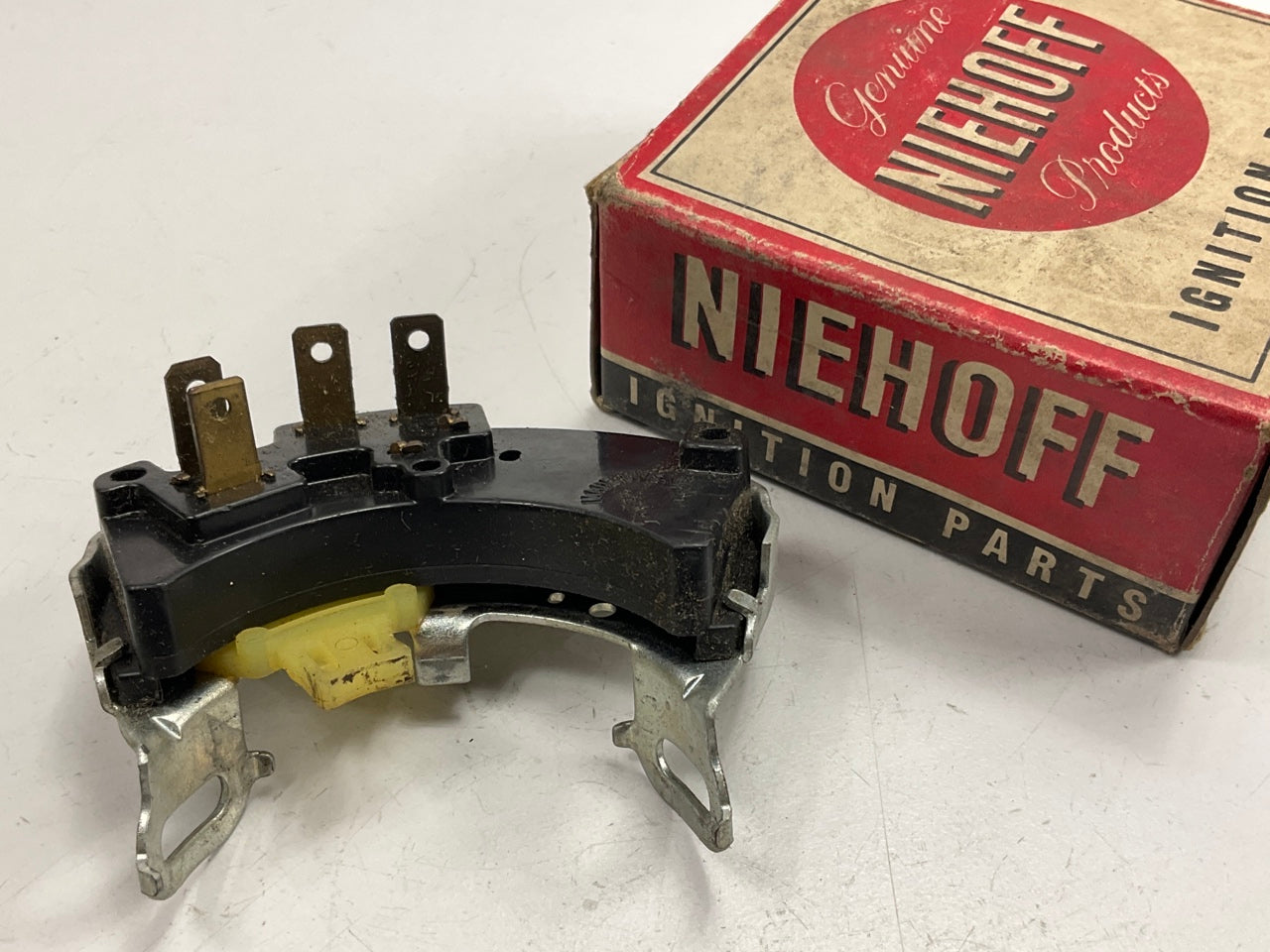 Niehoff DR130H Neutral Safety Switch