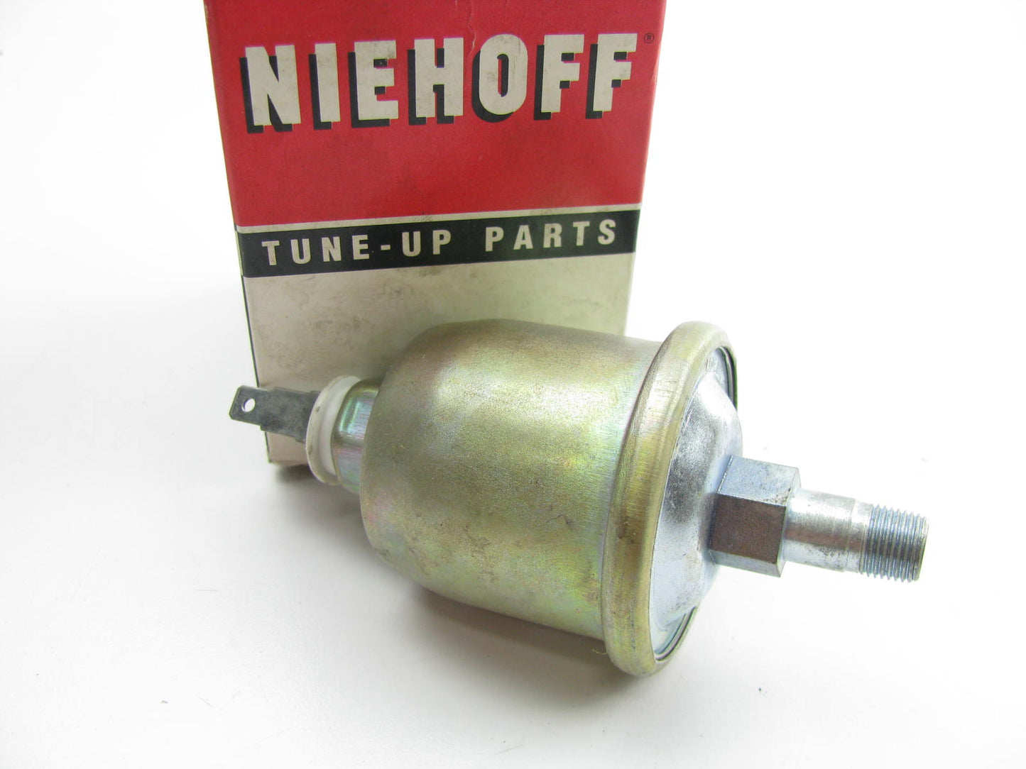Niehoff DR135S Oil Pressure Sender Gauge Switch