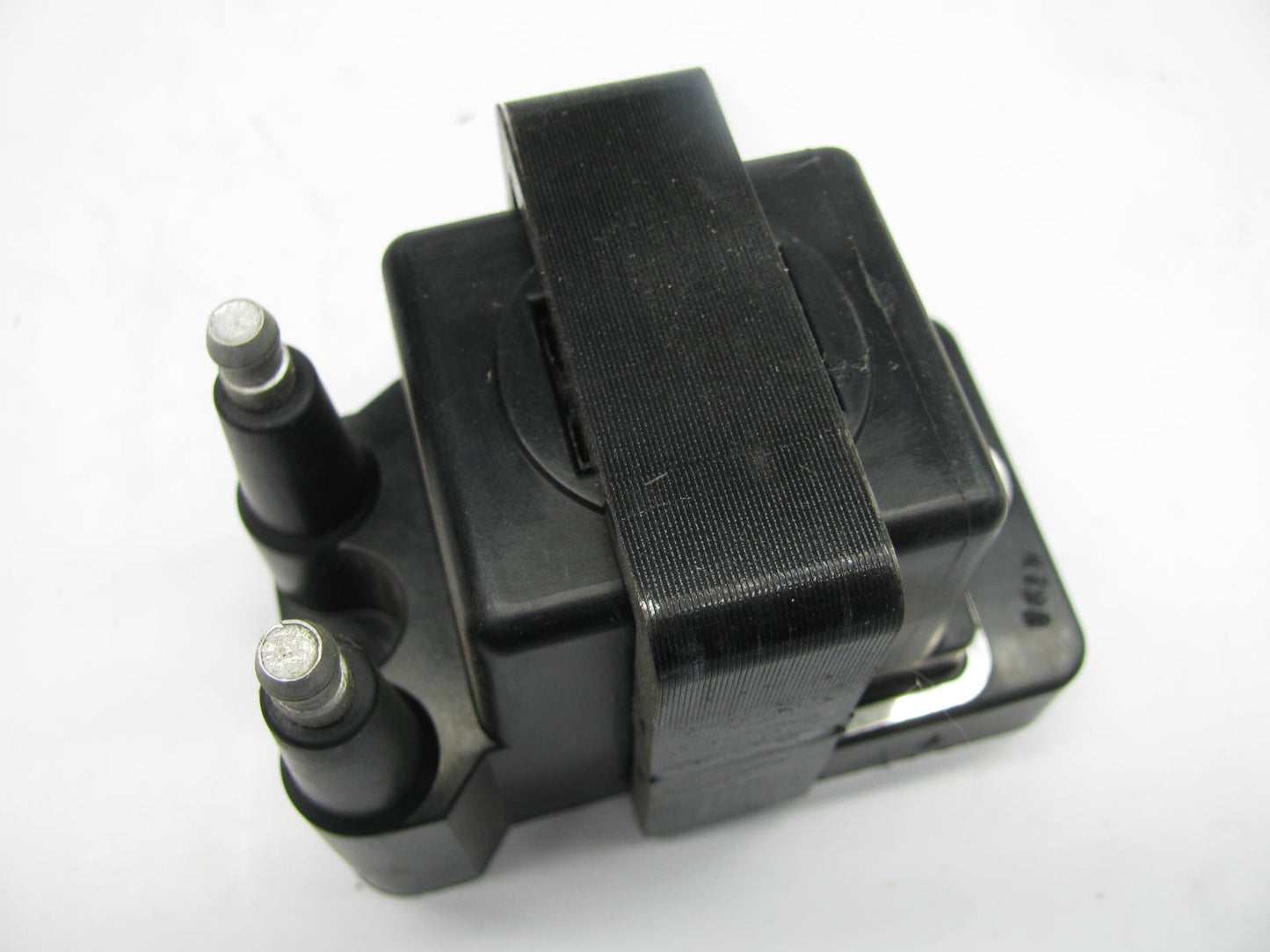 New Niehoff DR186A Ignition Coil For 1991-2002 Saturn 1.9L