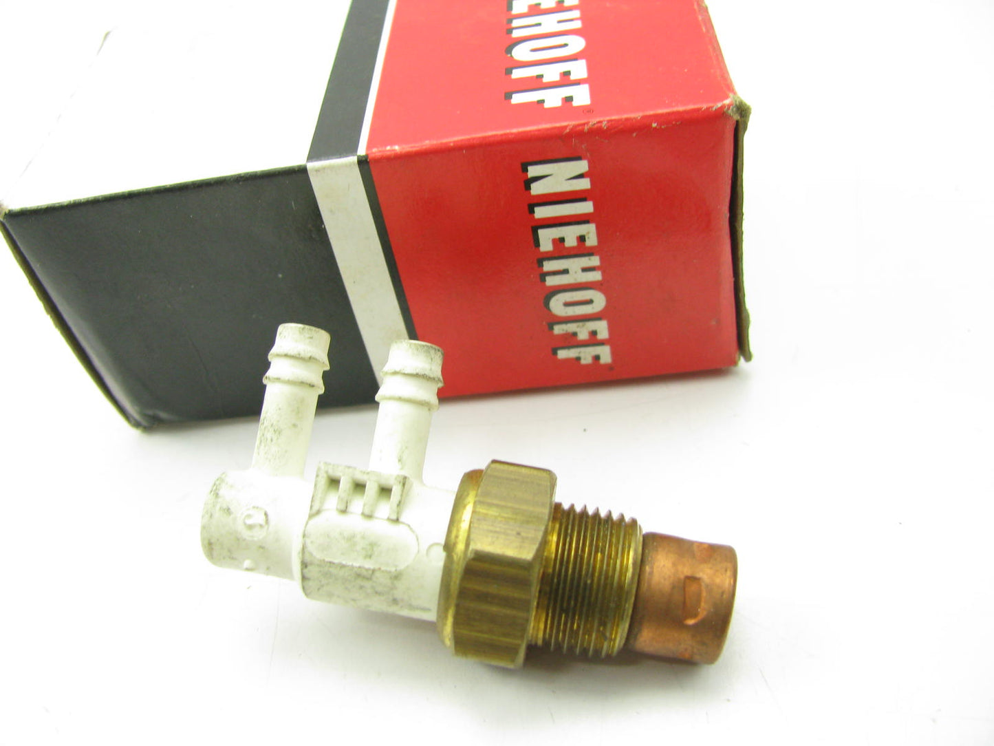 Niehoff FE-413 Ported Vacuum Switch - 2-Ports White