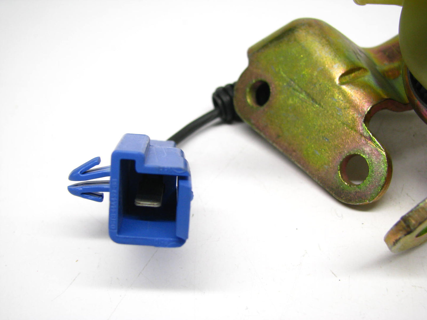 Niehoff FS-668 Carburetor Idle Stop Solenoid
