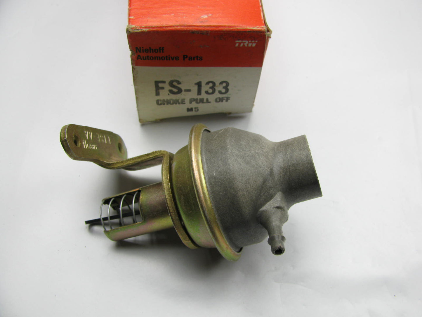 Niehoff FS133 Carburetor Choke Pull-Off - E1SE-AA Casting ID - FORD 2150 CARB.