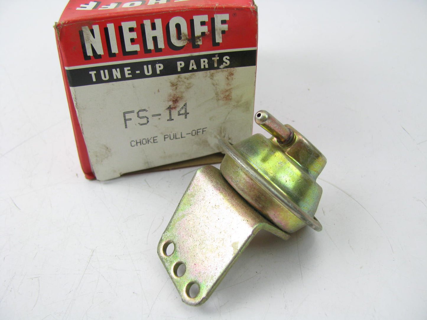 Niehoff FS14 Carburetor Choke Pull-Off For 1975-1978 GM Rochester 2-BBL