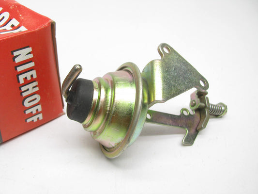 Niehoff FS180 Carburetor Choke Pull-Off - R-2  Rochester 2-BBL E2ME M2MC