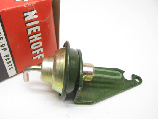 Niehoff FS20 Carburetor Choke Pull-Off - R-2 Rochester 2-BBL 2GC