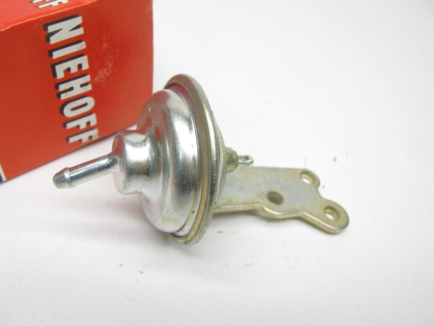 Niehoff FS32 Carburetor Choke Pull-Off - C-2 Carter 2-BBL BBD