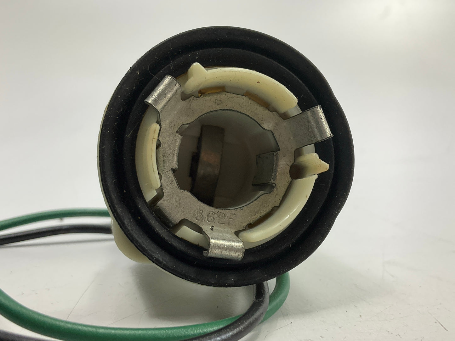 Niehoff LS351 Back Up Lamp Light Bulb Socket, Replaces GM 8909518, Bulb # 1156