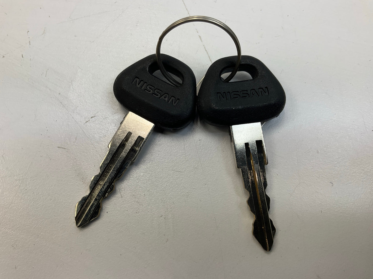 Niehoff TL87265 Trunk Lock & Keys
