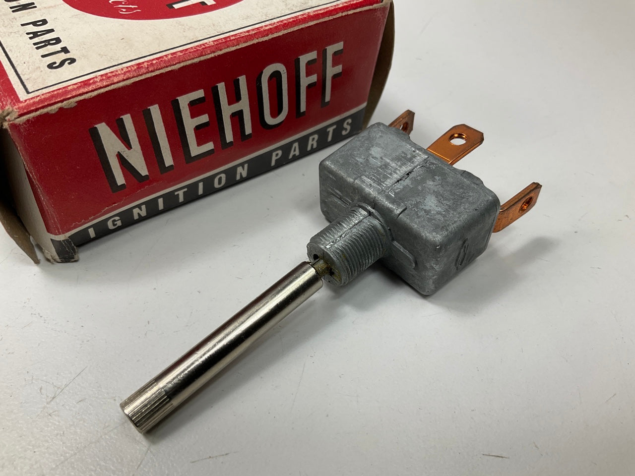 Niehoff UN141P 3-Position Universal HD Toggle Switch, 35 Amp 6-12 Volt USA MADE