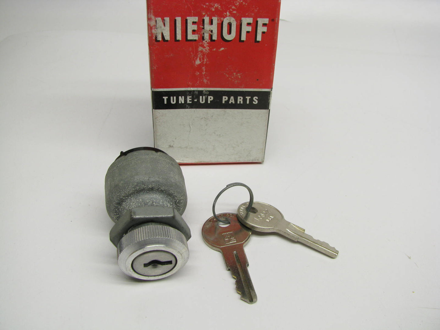Niehoff UN-144 Ignition Switch W/ Keys 1937-1941 International Harvester Truck