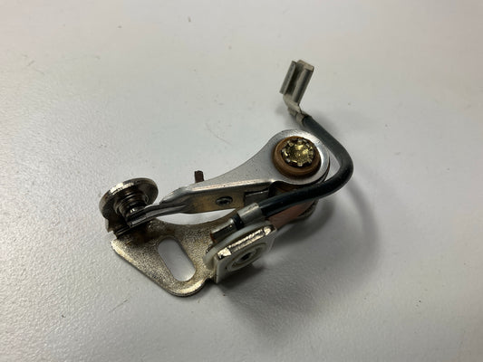 Niehoff WA172 Distributor Ignition Points Contact Set - 1972-1974 Volvo 164 3.0L