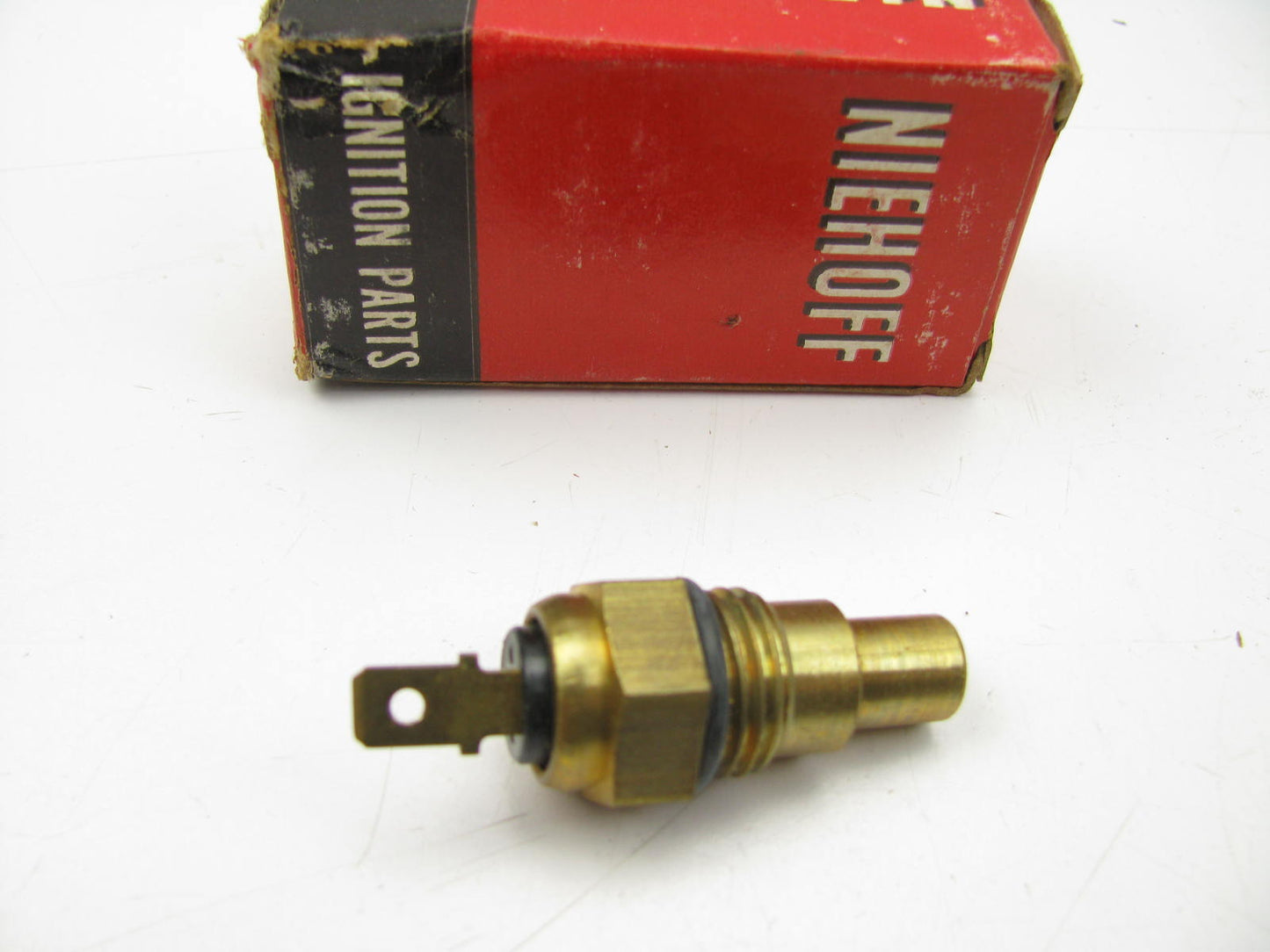 Niehoff WA-632 Engine Coolant Temperature Sender Sensor Switch