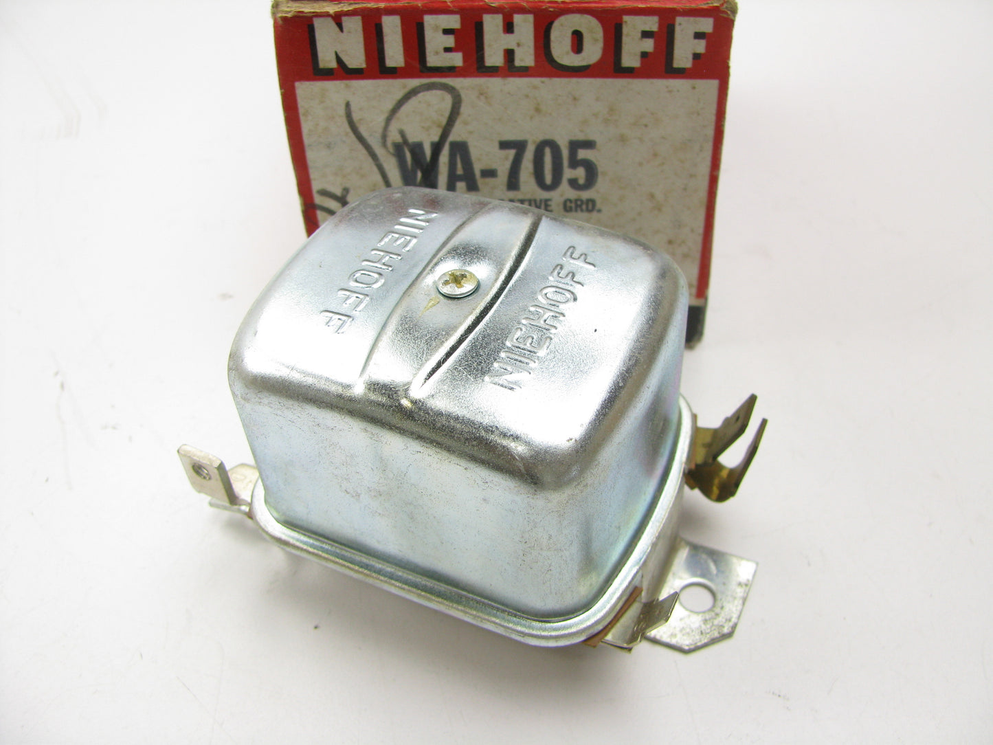 Niehoff WA-705 Voltage Regulator
