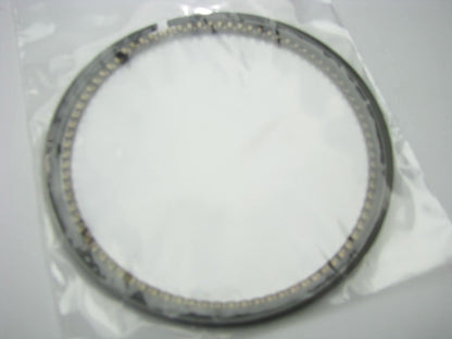 NEW QR25DE 2.5L Engine Piston Rings - STANDARD SIZE - OEM For Nissan 12033-AE003