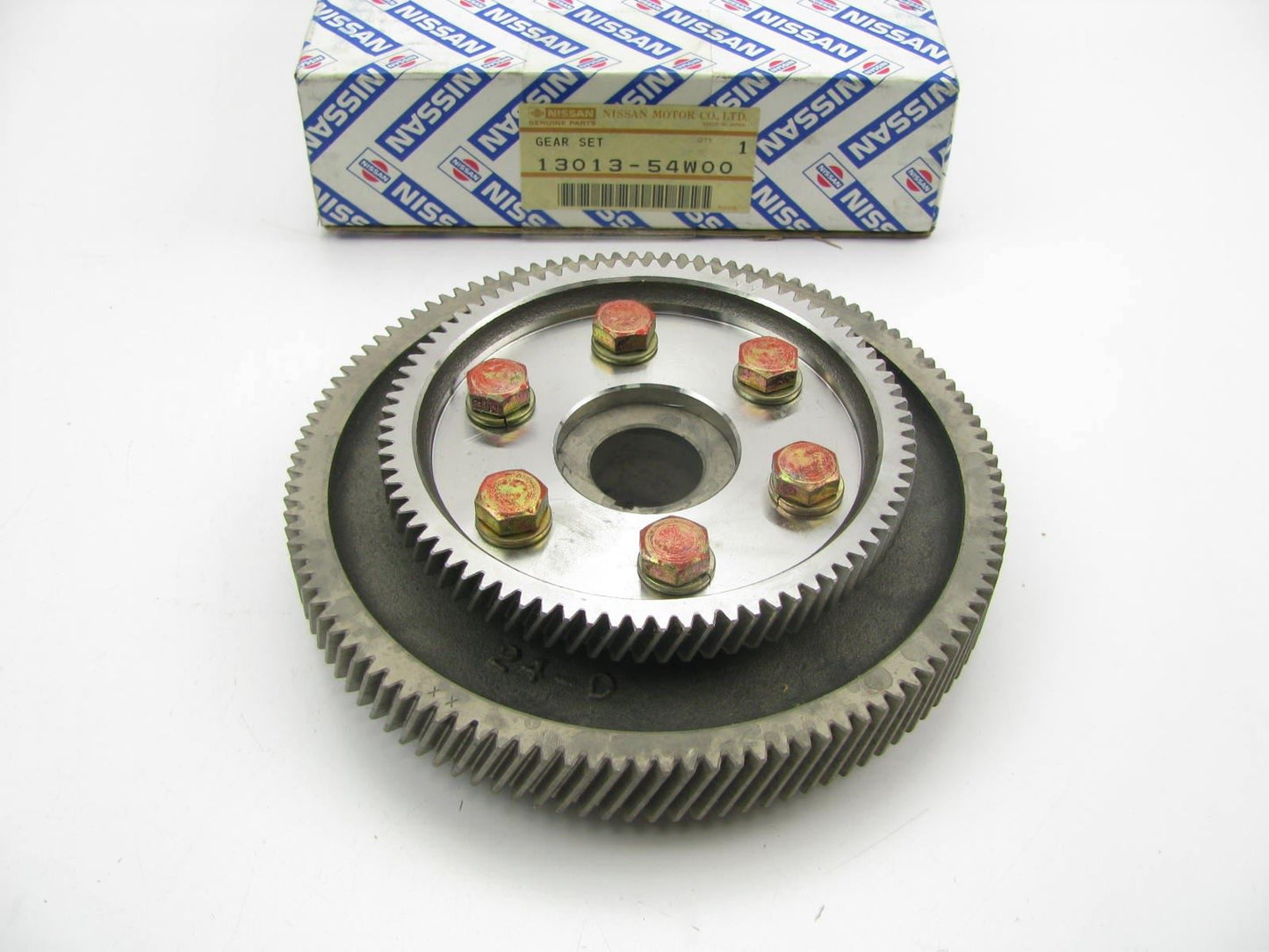 NEW - OEM GENUINE SD25 Engine Idler Gear For 1982-1986 720 Pickup 2.5L DIESEL