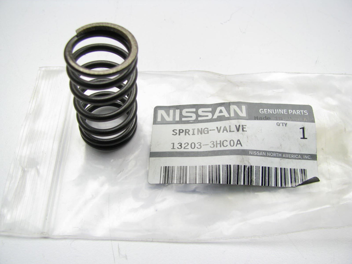 New Genuine OUTER Valve Spring For 2012-2014 Nissan Versa HR16DE 132033HC0A