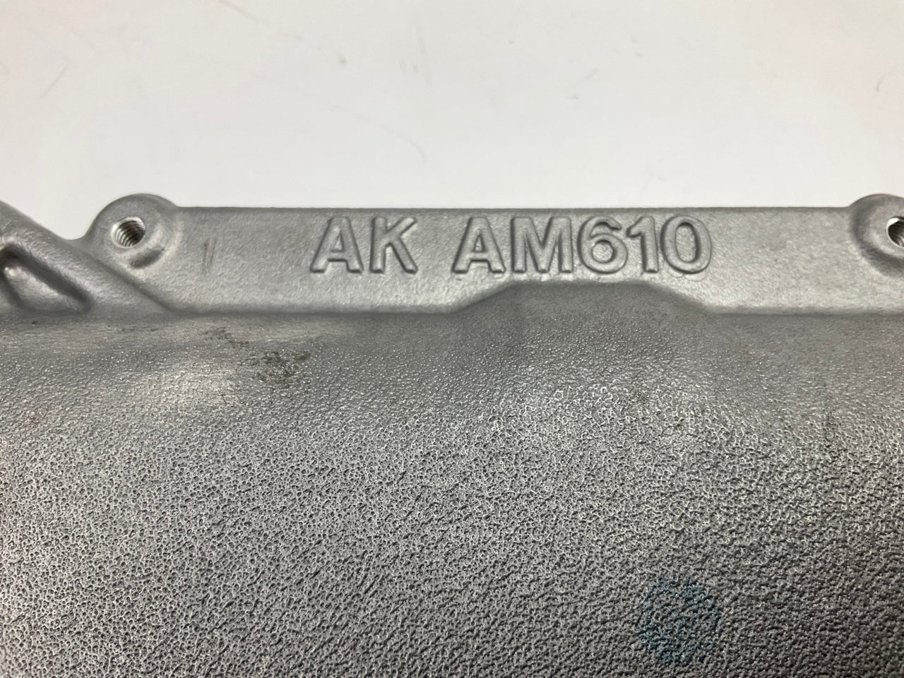 NEW ''AM610'' Lower Intake Plenum Collector OEM For Nissan 14010-AM61A VQ35DE