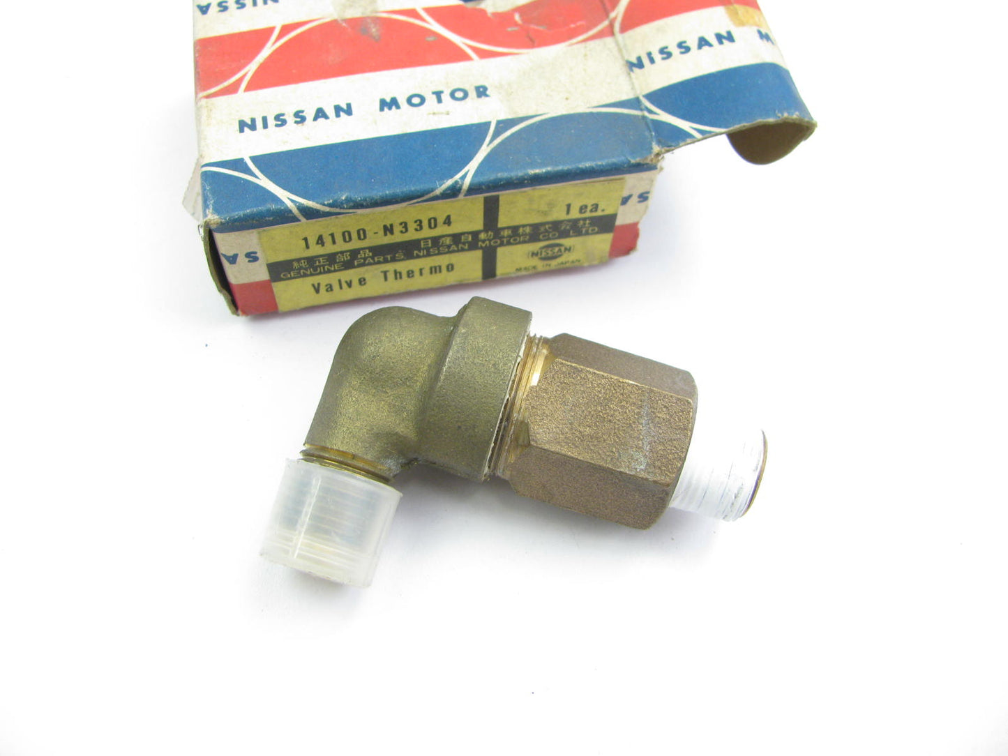 NOS - OEM 14100N3304 Carburetor Water Control Thermostat For 1973 Datsun 240Z