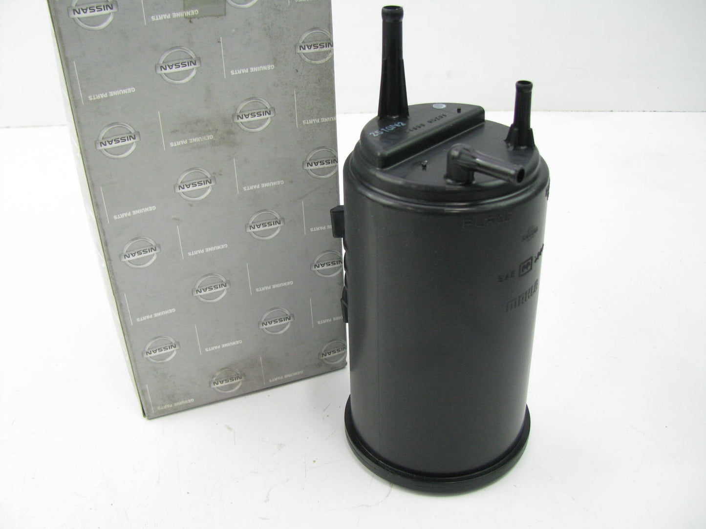 NEW GENUINE Charcoal Fuel Vapor Canister For 2012-2013 Infiniti M37   149506N208