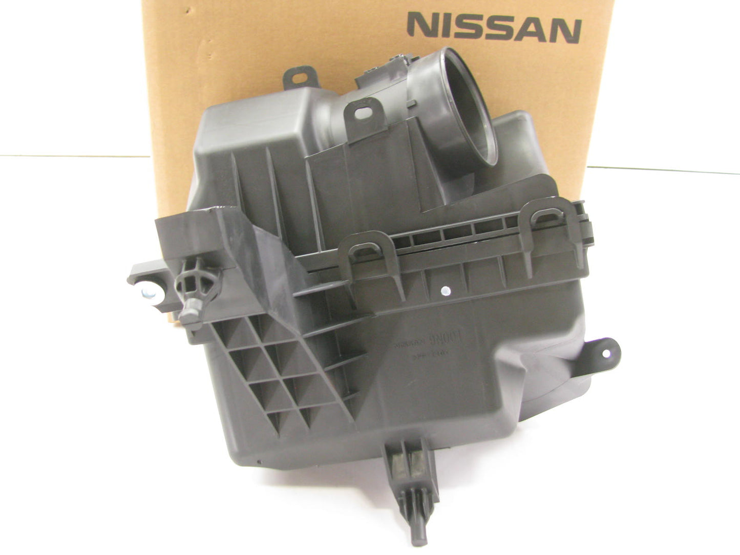 New Genuine Air Filter Cleaner Box Assembly OEM For 2009-2014 Nissan Maxima 3.5L