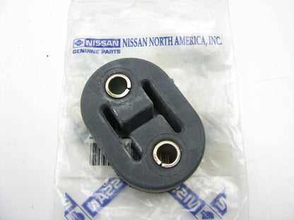 NEW GENUINE Rear Genuine Exhaust System Pipe Hanger OEM For 1999-03 Nissan Quest