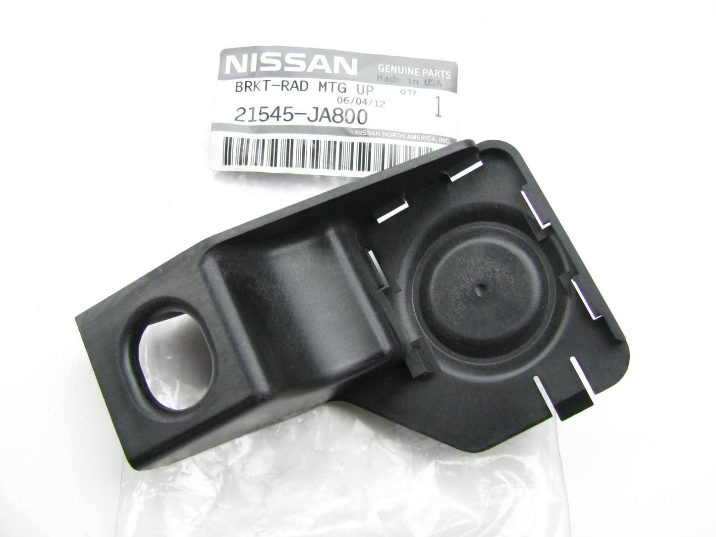 New Right Side Lower Radiator Mounting Bracket For 07-11 Altima 2.5L HYBRID