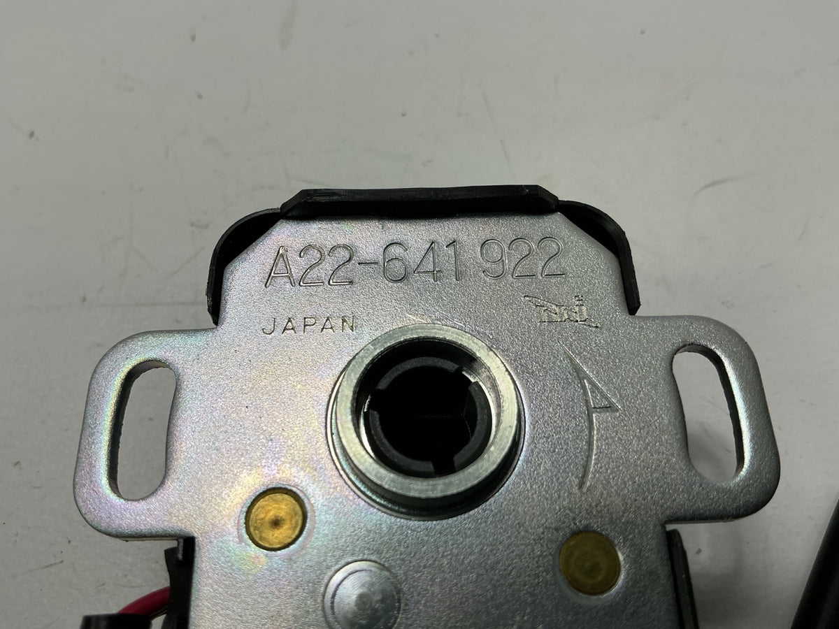 NEW - OEM 2262053F10 Throttle Position Sensor TPS For Nissan 240SX 2.4L