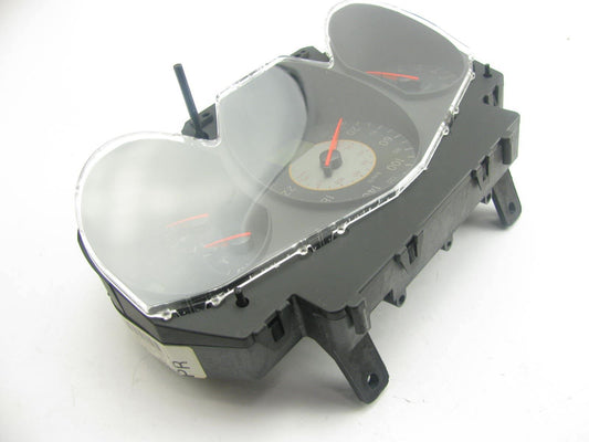 KM/HR  Speedometer Instrument Cluster Dash Panel Gauge OEM For 05-06 Altima 2.5L