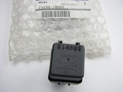 New Genuine HeadLamp Light Relay OEM For 1995-2003 Nissan Quest 252301B005