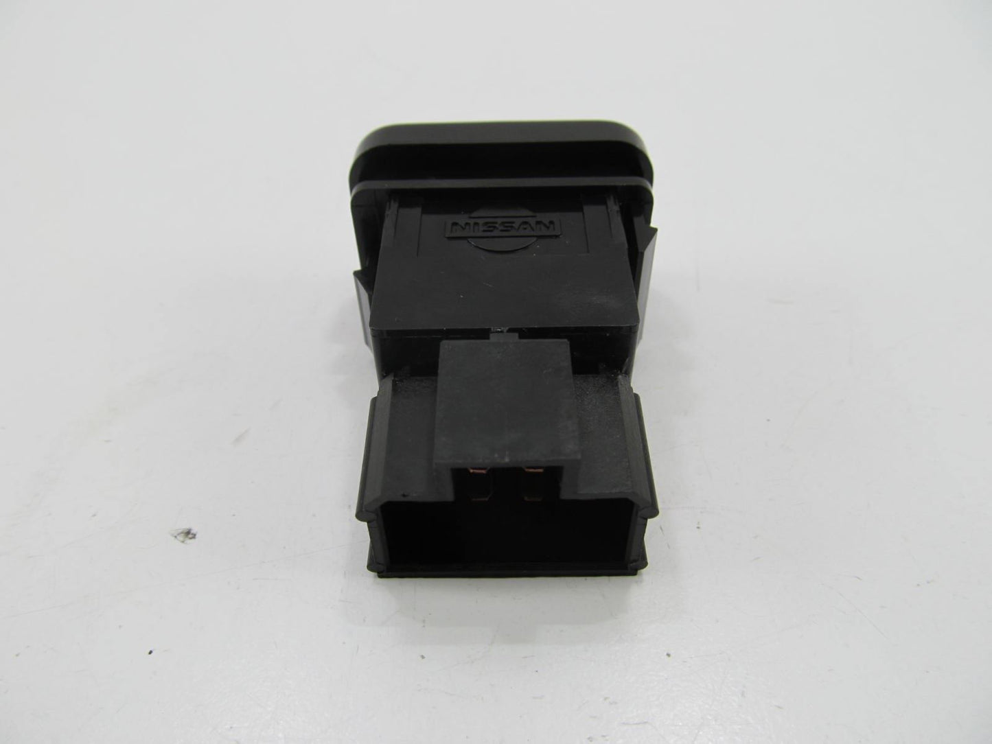 NEW - OEM 2529085E00 Hazard Switch For 89-94 Maxima 89-90 Sentra Pulsar Stanza