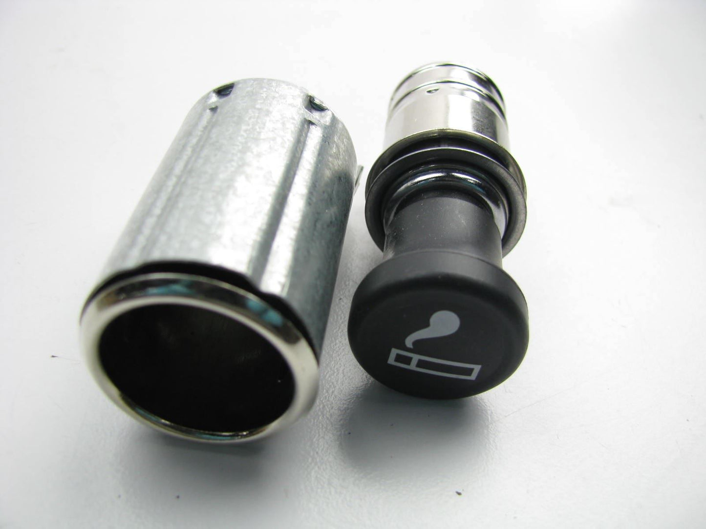 New Cigarette Lighter Power Socket Accessory OEM For 1993-95 Quest 253310B025