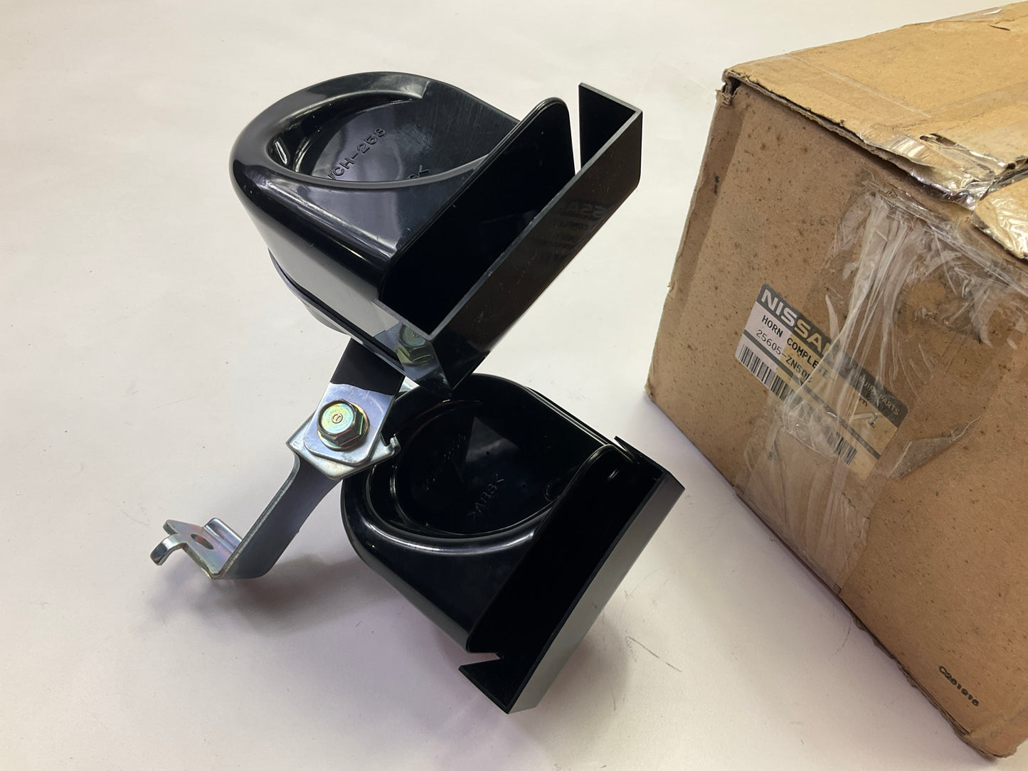 NEW OEM UCL254 UCH-253 Horn (LOW & HIGH Note) Horns For Nissan Altima 25605ZN50B