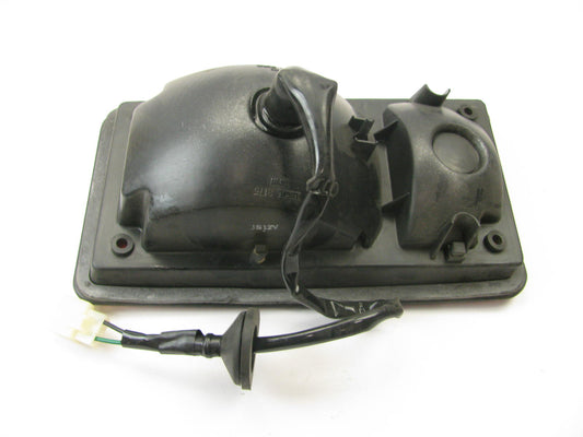 NOS - OEM 26125-Z5017 Front Left Turn Signal Parking Lamp 89-94 UD Truck 2-Wire