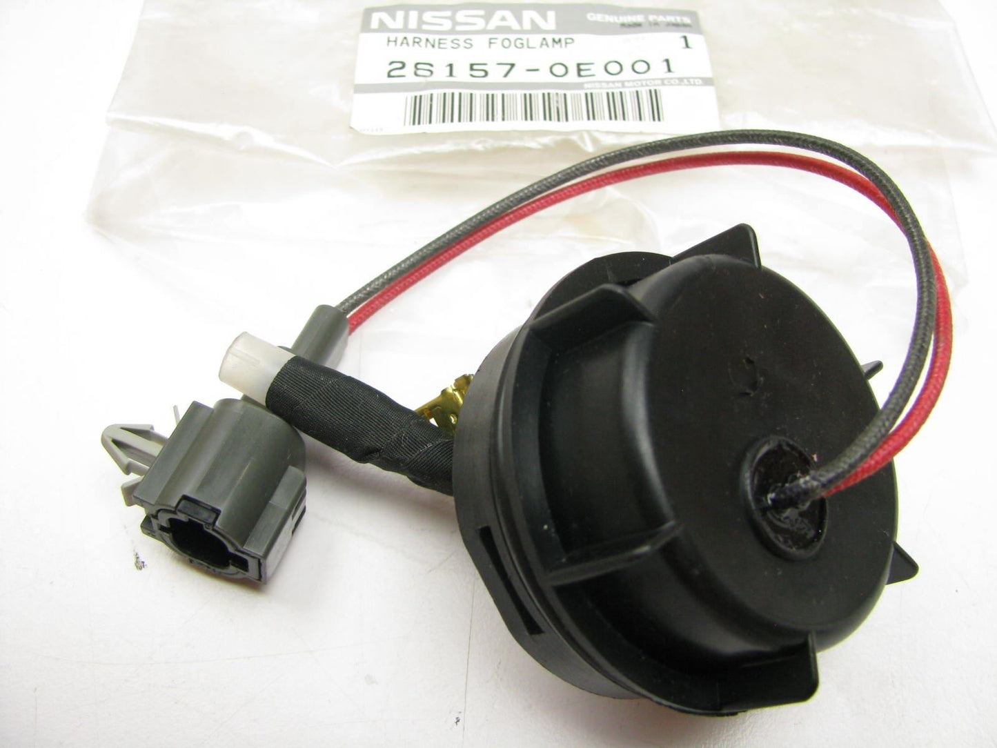 NEW GENUINE FRONT Fog Light Lamp Socket OEM For 1993-97 Nissan Altima 261570E001