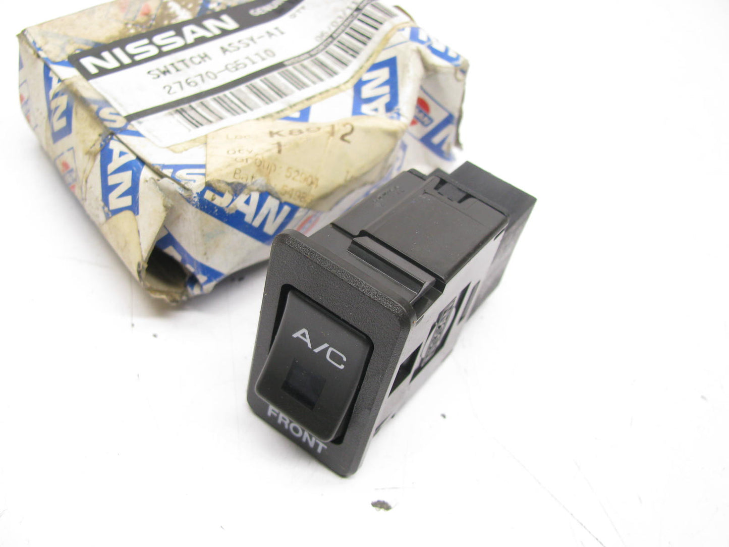 NEW - OEM 27670-G5110  HVAC A/C Switch For 1987-1988 Nissan Van