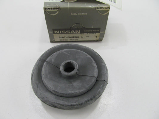 NEW GENUINE Manual Transmission Shifter Boot OEM For 1998-2004 Nissan Frontier