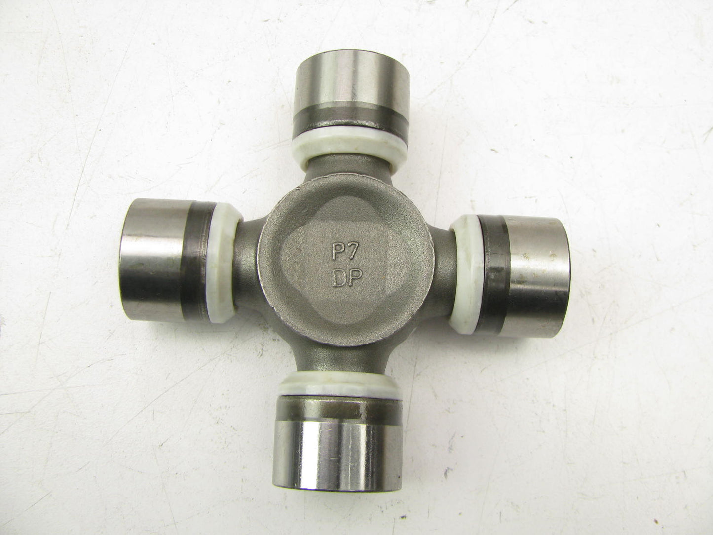 NEW GENUINE Propeller Shaft U-Joint OEM For 2015-18 Frontier 2016-18 Titan