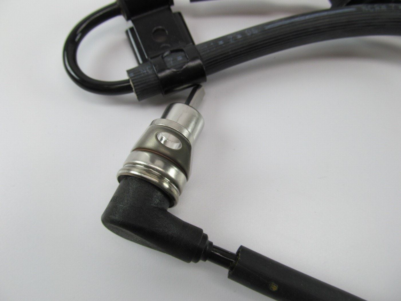 NEW GENUINE Front Right ABS Wheel Speed Sensor OEM For 90-92 Infiniti M30