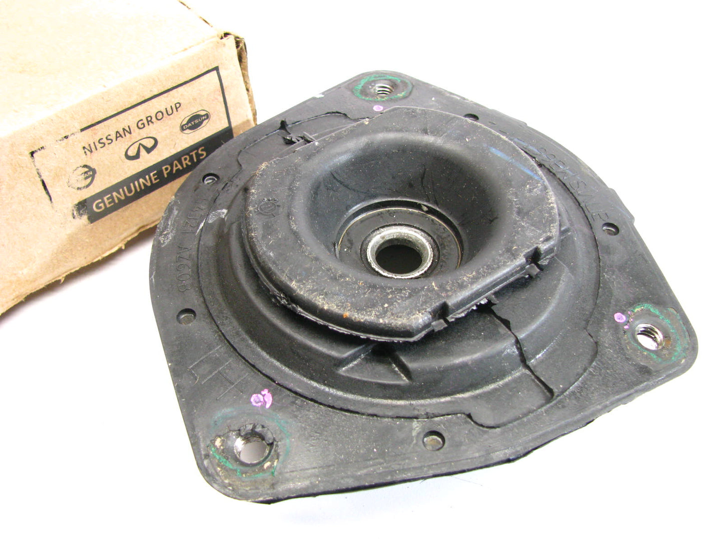 NEW - OEM 54321AZ60B Front Left Strut Mount For 2007-2012 Nissan Versa