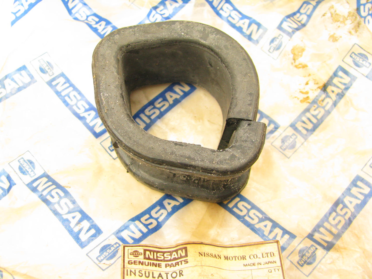 NOS Steering Gear Rack Mount R.H. Bushing OEM For Datsun 260z 280z