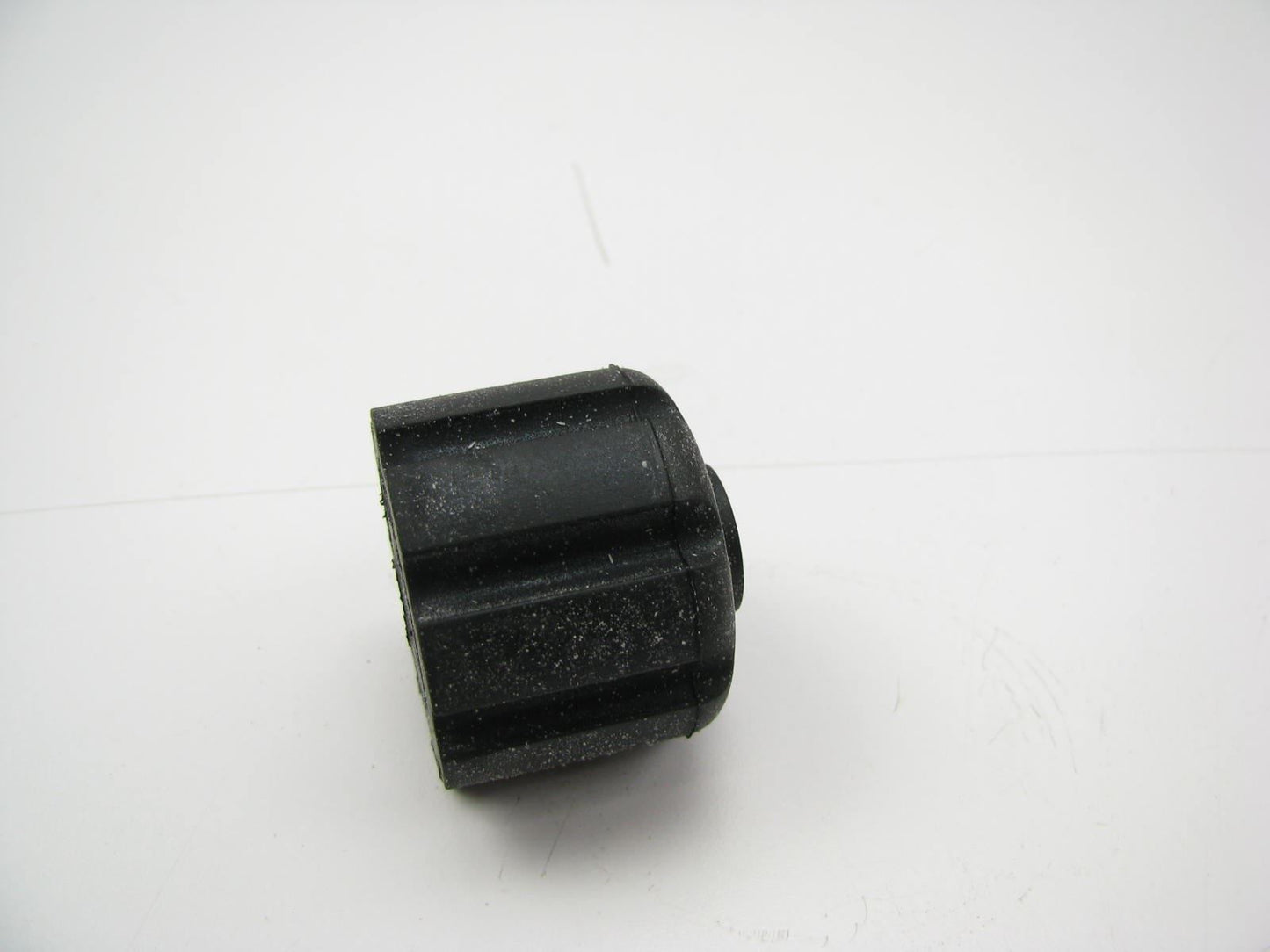 Front Suspension Strut Mount Plate Lower Bushing OEM For 91-93 Infiniti G20